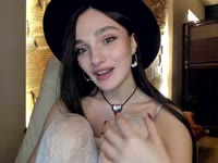 Artist, enchantress, adventure seeker
I love meeting different people, cultures and stories from different corners of the world
I want to study Romance languages
I am interested in psychology
I cook the most delicious borscht
I am inspired by hiking, nature, people and music
I am interested in art, poetry and I love cinema, always happy to discuss and exchange favourite films
I snowboard
I am interested in diving  I dream of swimming with whales
I practise yoga and meditation
I dream of a friend like Jimmy Neutron