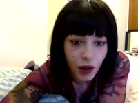 Ciao, sono una ragazza dolce e simpatica: mi piace molto stare in compagnia e divertirmi... in tanti e vari modi.