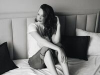 hot cam girl masturbating with vibrator ImaStepney
