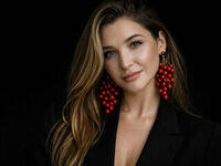 masturbating webcamgirl LinaSinner