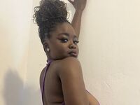 camgirl fingering pussy MiaTom