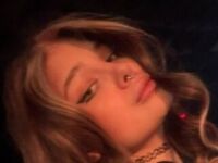 hot girl cam picture ViolaKerelina