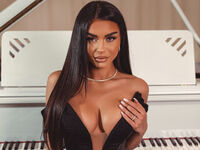 camslut showing tits LexyNess