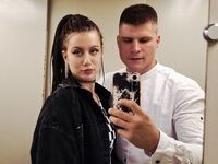 hot webcamslut anal sex NadiNicolas