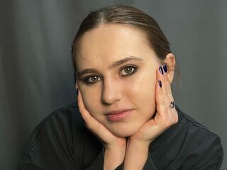 live video chat AlanaHowlett