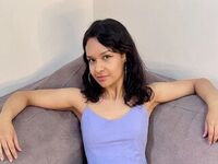 cam girl masturbating with dildo AlanaVeega