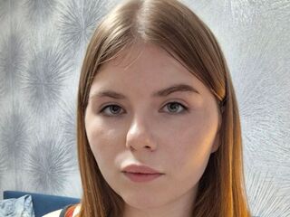 fingering webcamgirl AliaFerrarini