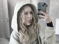 webcam bitch AlicaUwu