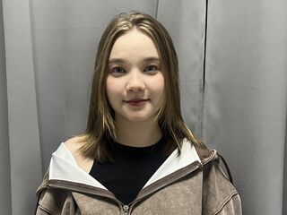 jasmin live webcam AliseGlow