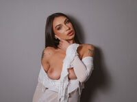 cam strip tease AnisaPalmer