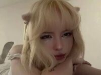 naked cam girl masturbating with vibrator AriaVales