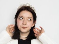 girl cam ArielleTewell