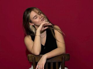camslut AureliaChirico