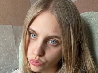 free nude webcam show AyannaOverturf