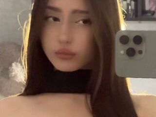 chat room free BellaJersiquins