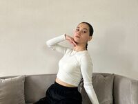 teaser cam BettyMaldonado