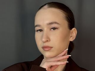 naked webcam girl video BlanchFlakes