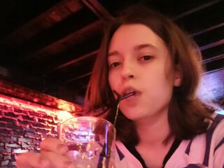 beautiful camgirl ChiaCorriher