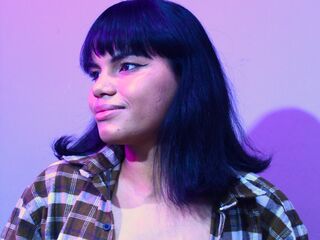 camgirl video chat room ChloyWallace