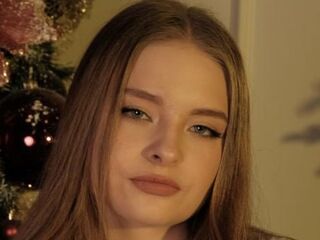 hot strip tease web cam CindiBrunot