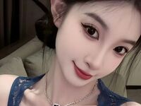 cam girl masturbating with sextoy ClaraElla