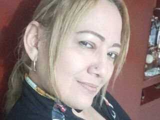 hot cam show ClauDarling