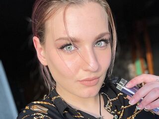 webcam babe CristaStwell