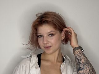 naughty camgirl picture CurtisJergen