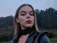 camgirl playing with sex toy EdinaAmos