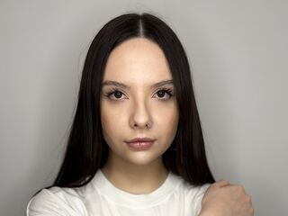 chat room EmikoTriana