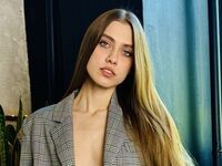 hot cam girl fingering shaved pussy EmilyMontgomery