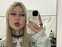 beautiful girlcam EmyYummi