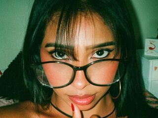 nude cam girl pic EvelinWatson