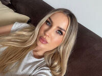 naked girl with cam fingering Evixa