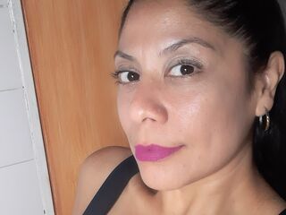 camslut fingering pussy FlorBlack