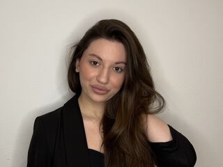 nude webcamgirl FreedaVogtman