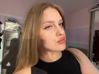 naked webcamgirl photo GraceHollis