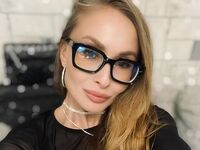 nude camgirl pic HelenaBoyd
