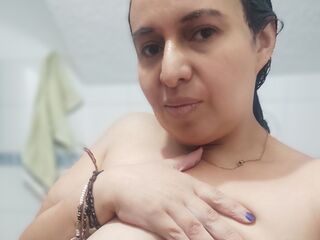 sexy webcamgirl pic IbannaBely