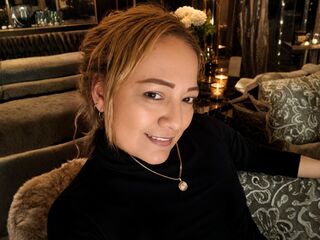 live sex show IrishFaster