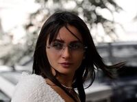 girl fingering shaved pussy JaneMabbie