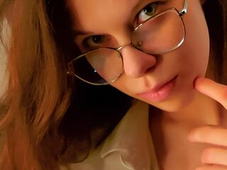 camgirl fingering pussy JulinaGoroven