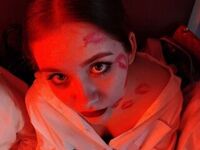 camslut spreading pussy JuneGutierrez