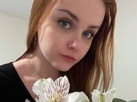 mastubating web cam girl KendalOrsen