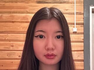 free video chat room KenishaFaylor