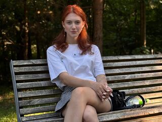 sexy live webcam girl KiraBless