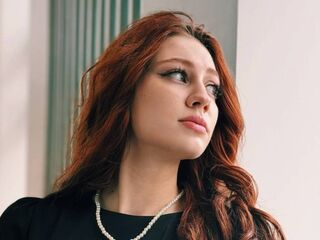 free live webcam chat KristinaGuernsey