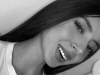 chat room live webcam LauraRisk