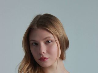 camwhore masturbating LavonAllara