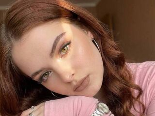 hot cam girl masturbating with dildo LeoKluge